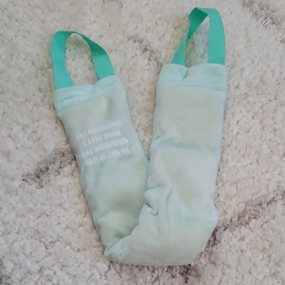 Mint Green Weighted Neck Wrap